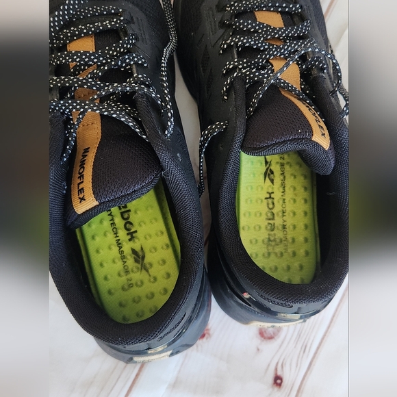 Reebok Nanoflex Shoes - Picture 3 of 8